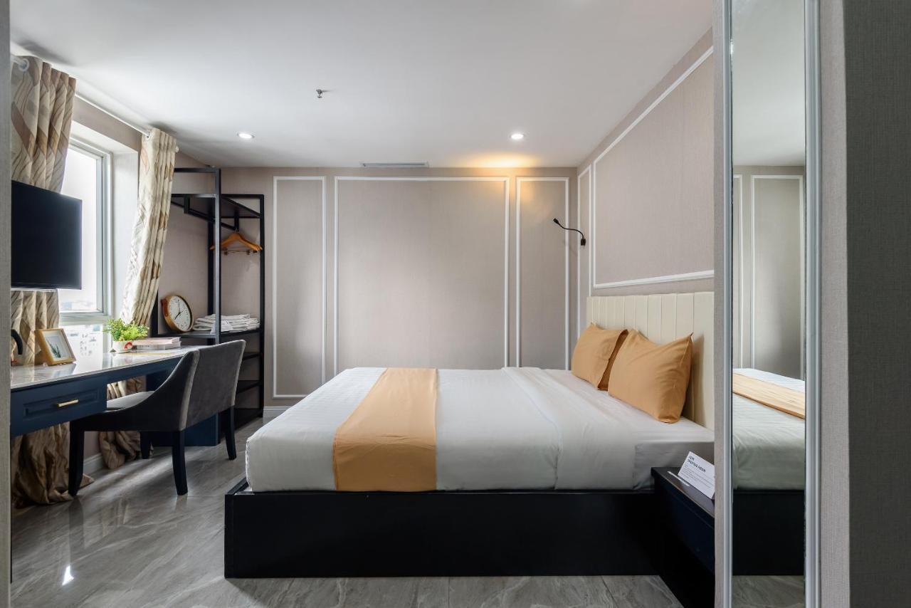 Cozrum Lux - The Arrivals Hotel Хошимин Экстерьер фото