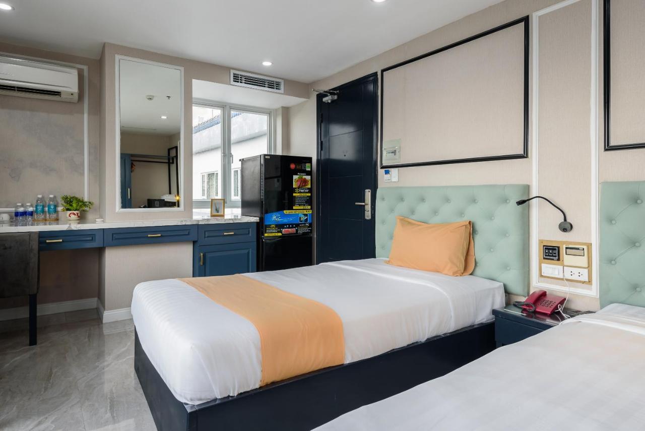 Cozrum Lux - The Arrivals Hotel Хошимин Экстерьер фото