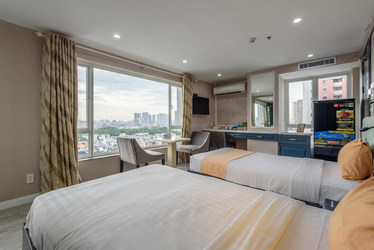 Cozrum Lux - The Arrivals Hotel Хошимин Экстерьер фото