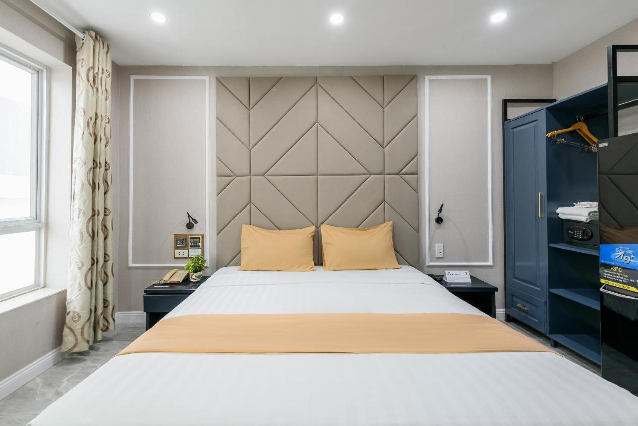 Cozrum Lux - The Arrivals Hotel Хошимин Экстерьер фото