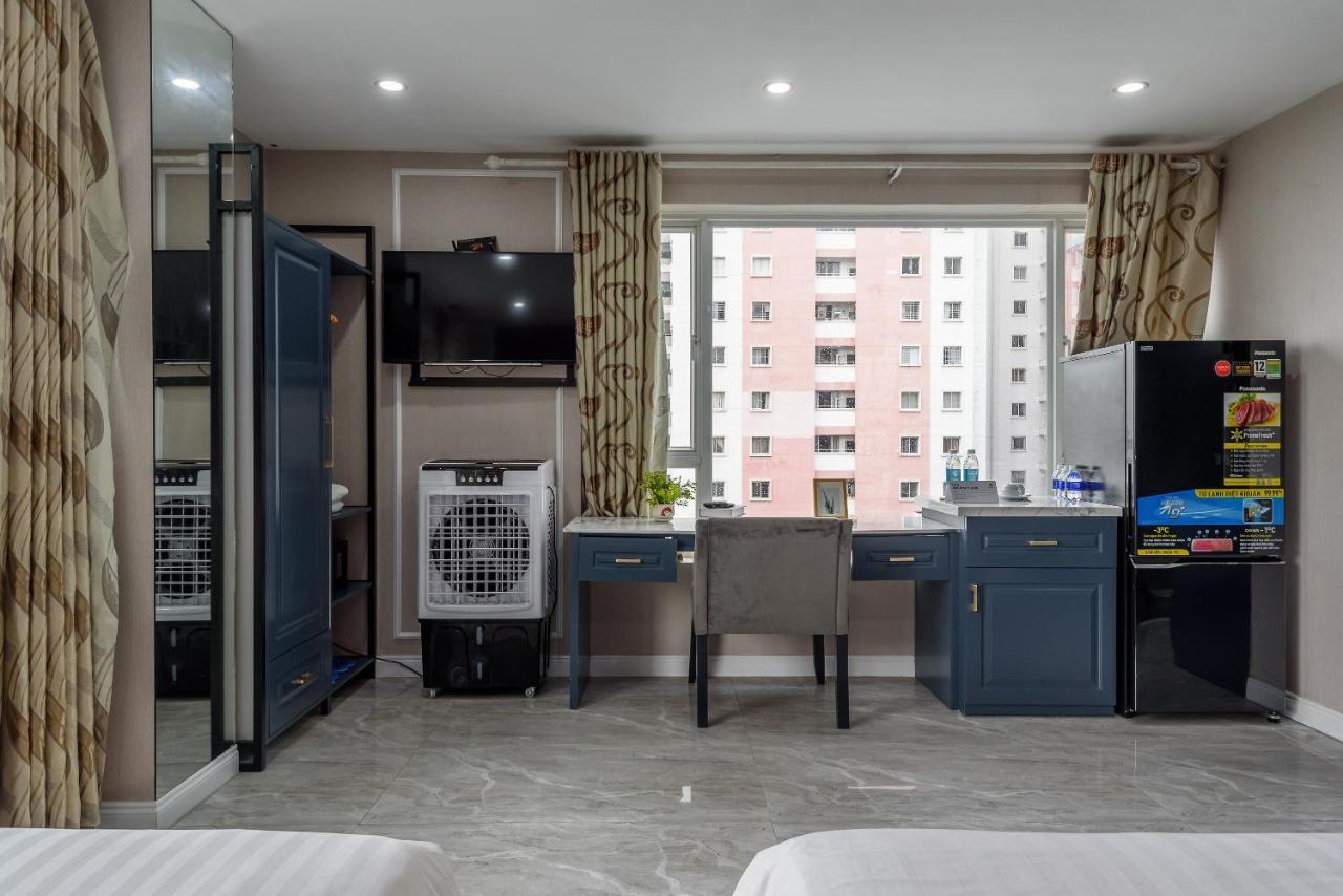 Cozrum Lux - The Arrivals Hotel Хошимин Экстерьер фото